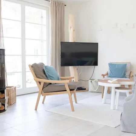 Holiday Reet-seaside Apartamento Glowe