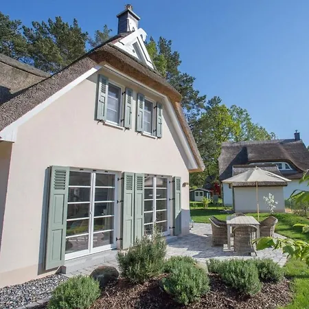 Holiday Reet-seaside Apartamento Glowe